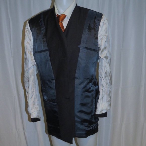 Rocco Ciccarelli Custom Tailoring Dark Blue Striped Three Button Suit 40L - Picture 12 of 14